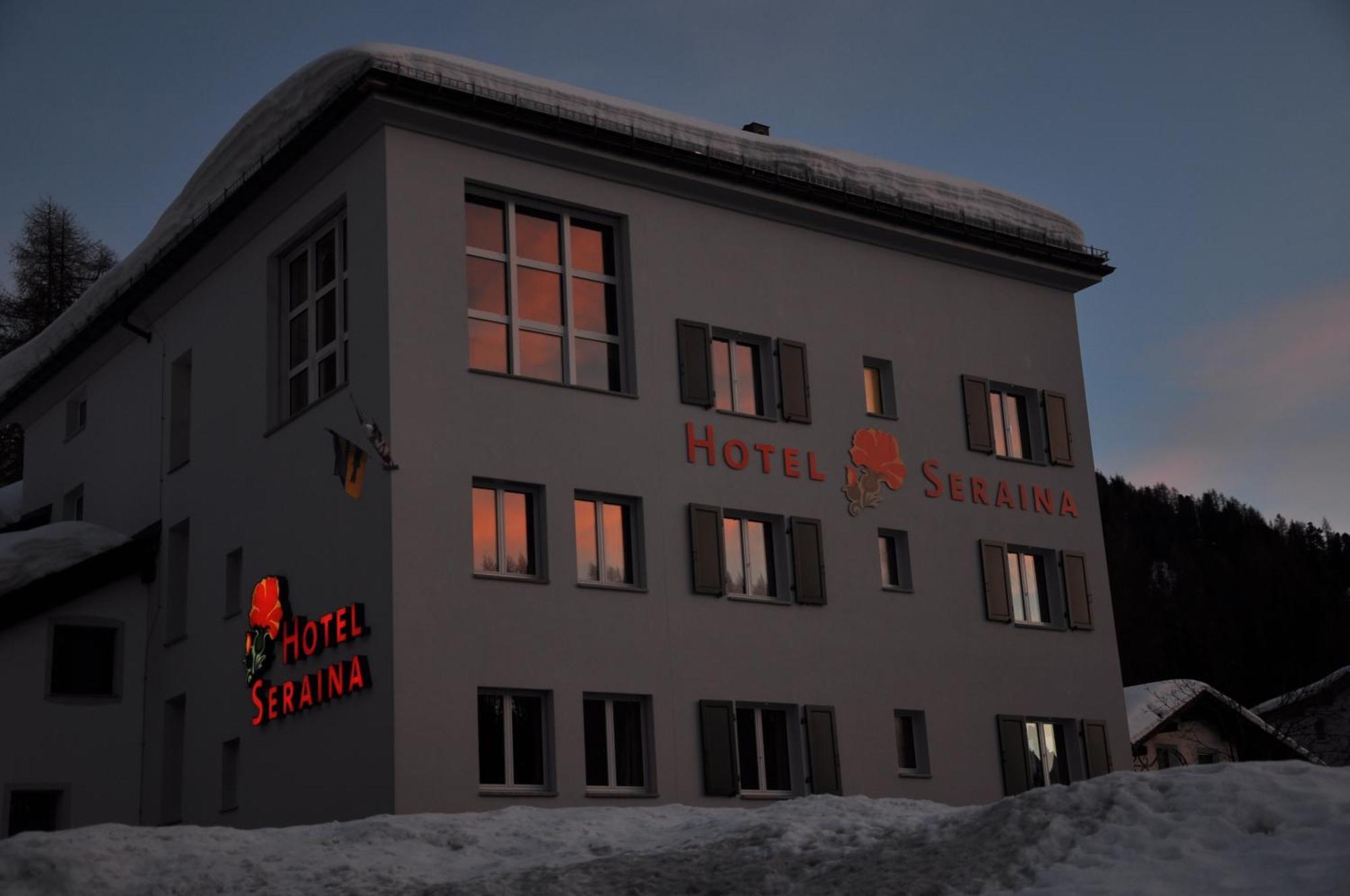 סילס מריה Hotel Seraina מראה חיצוני תמונה