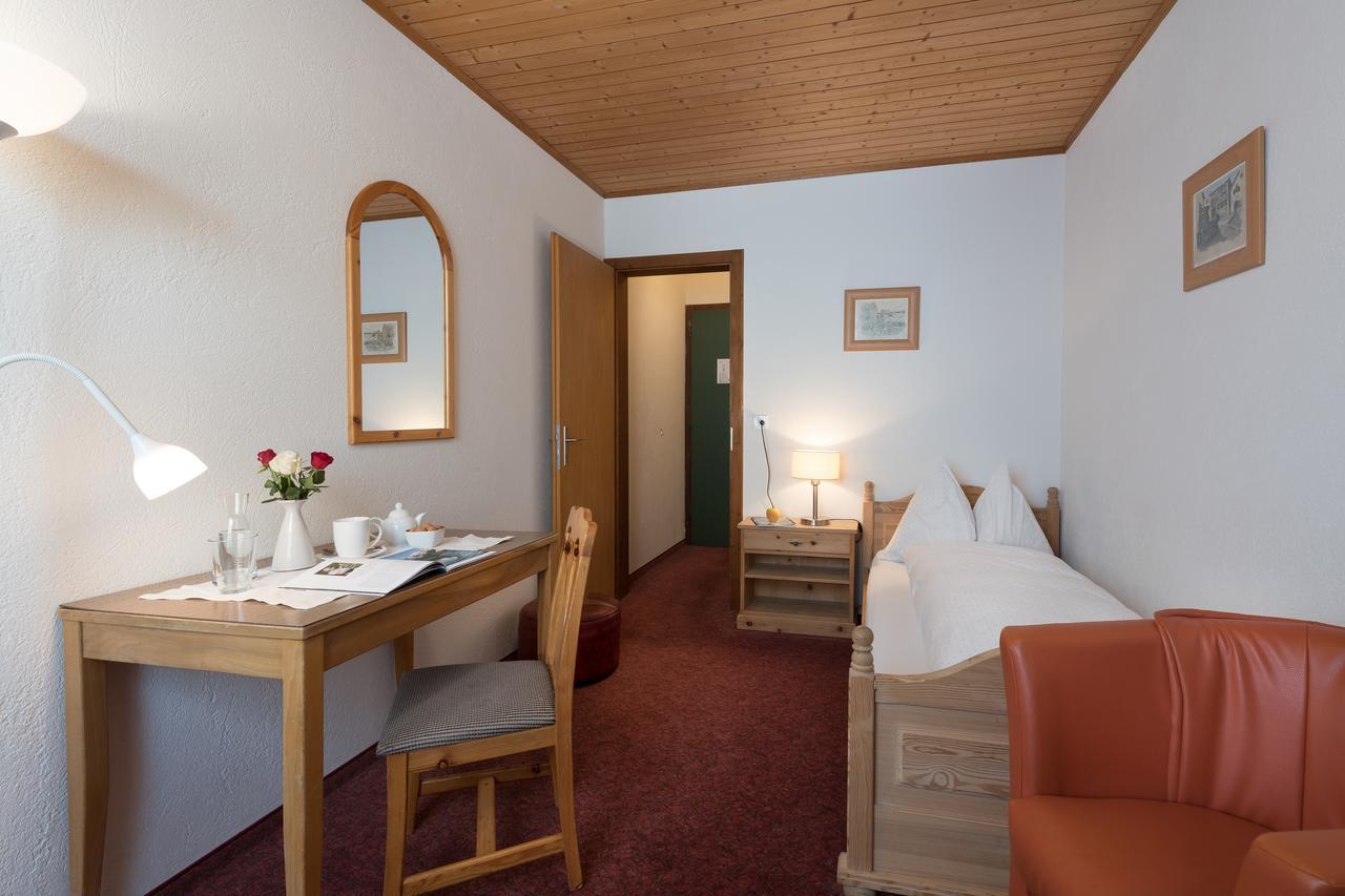סילס מריה Hotel Seraina מראה חיצוני תמונה