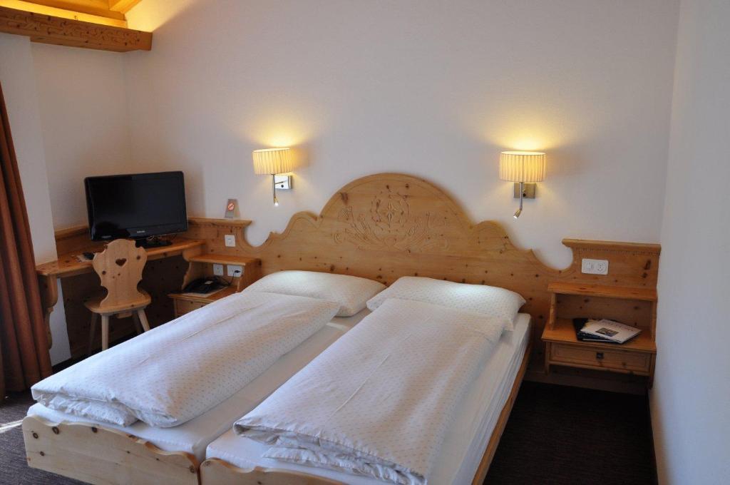 סילס מריה Hotel Seraina מראה חיצוני תמונה